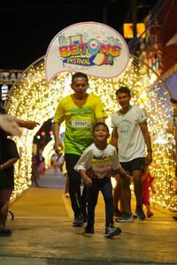 BIB: 50361, 10014
                            <button type="button" onclick="openModal(21830958)" class="btn btn-primary btn-sm float-right btn-popup" data-toggle="modal" data-target=".modal-high-quality">
                        <i class="fas fa-shopping-cart"></i> Add to Cart
                    </button>
                                            <button type="button" onclick="isThisMe(21830958, true)" class="btn btn-success btn-sm float-right btn-popup btn-isme hidden" data-toggle="tooltip" data-placement="bottom" title="นี่คือรูปของคุณใช่ไหม คลิกที่นี่เพื่อเอาเข้าอัลบั้ม">
                        <i class="fas fa-plus"></i> Add to album
                    </button>
                    <button type="button" onclick="isThisMe(21830958, false)" class="btn btn-warning btn-sm float-right btn-popup btn-isnotme hidden">
                        <i class="fas fa-ban"></i> Remove from album
                    </button>